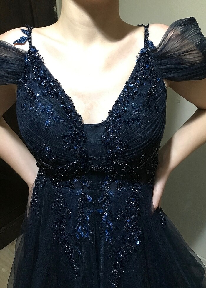 Gece Elbisesi - Görsel 3