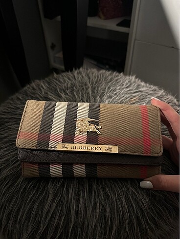 Burberry cüzdan