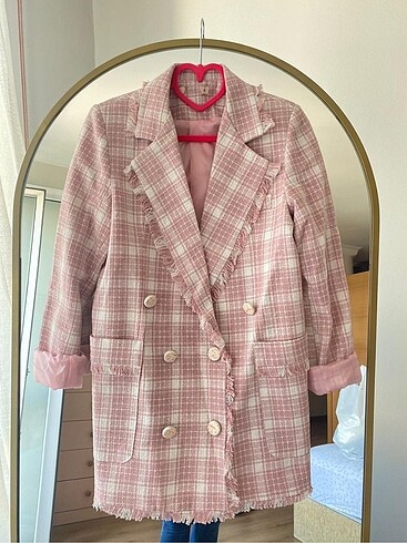 m Beden pembe Renk Blazer ceket ?