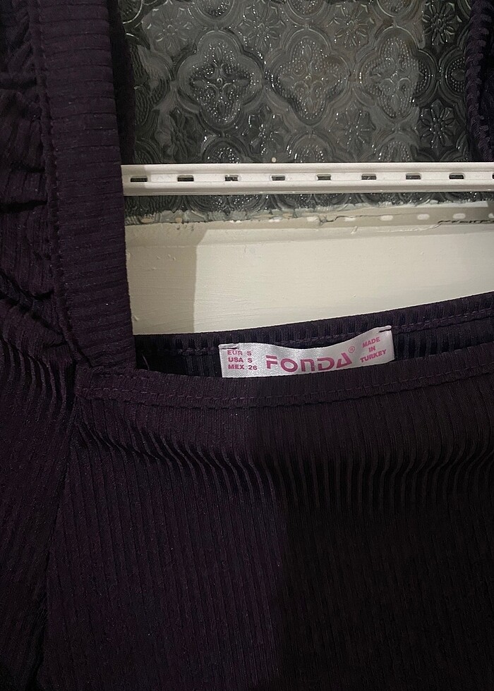 Crop tişört - Görsel 2