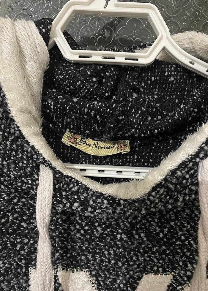 Kapşonlu - Görsel 2