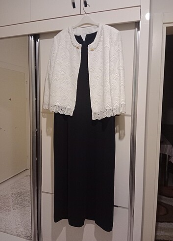 Güpur tasarım ceketli elbise - Görsel 2