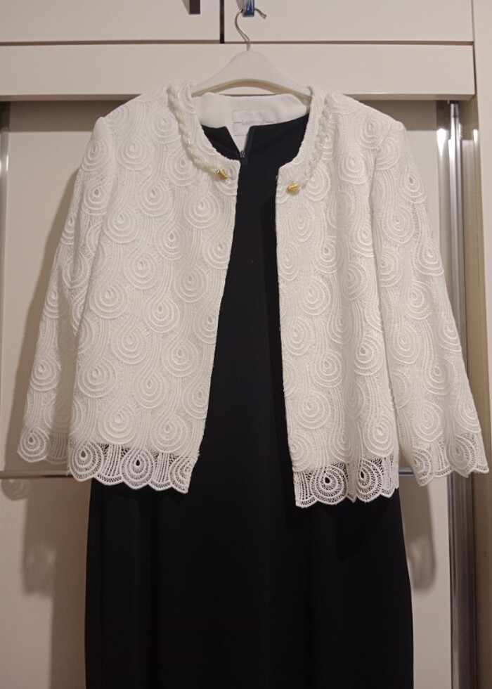 Güpur tasarım ceketli elbise - Görsel 5