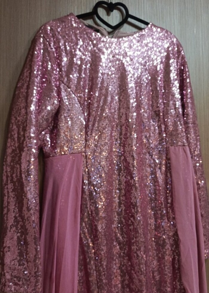 Tesettür payetli abiye - Görsel 3