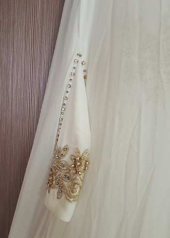 İşlemeli Beyaz Uzun Kadın Abiye - Görsel 6