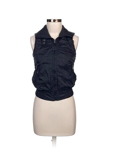 Zara Yelek %70 İndirimli.
