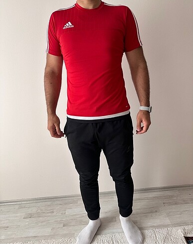 Adidas tişört