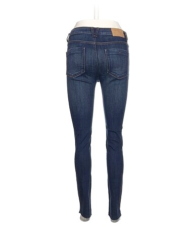 36 Beden Zara Skinny %70 İndirimli.