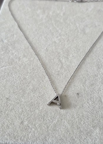 zen Diamond A harf kolye