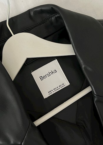 m Beden siyah Renk Bershka Deri Blazer Ceket