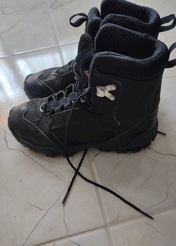 Adidas Siyah Bağcıklı Erkek Kauçuk Bot