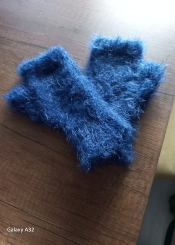 Kadın Mavi Örgü Eldiven ve Bere Seti - Görsel 2