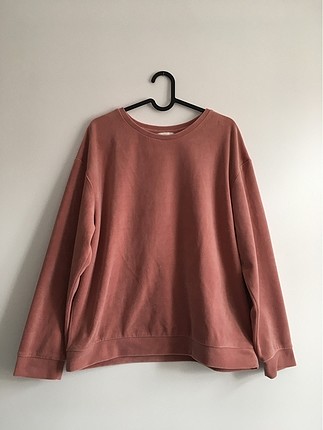 H&M sweatshirt