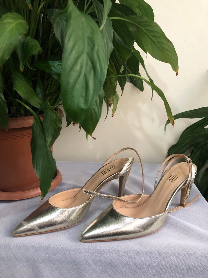 Altın Renkli Tokalı Stiletto Kadın Abiye Ayakkabı - Görsel 2