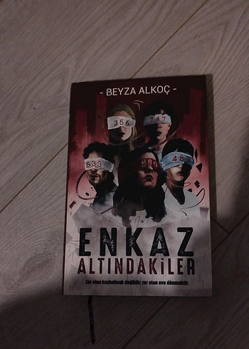 Enkaz Altındakiler - Beyza Alkoç
