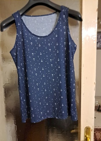 xl Beden kırmızı Renk Pullu Ayıcık İşlemeli Siyah Mini Şort