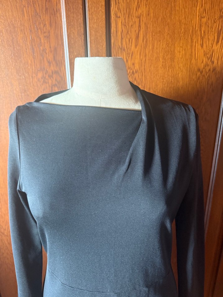 COS Marka Beden M Siyah Minimalist Uzun Kollu Elbise - Görsel 4