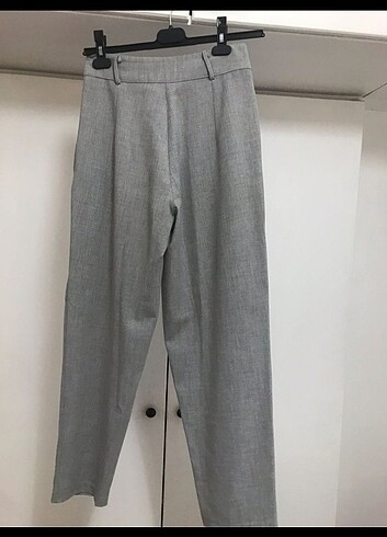 34 Beden gri Renk Trendyolmilla gri pantalon