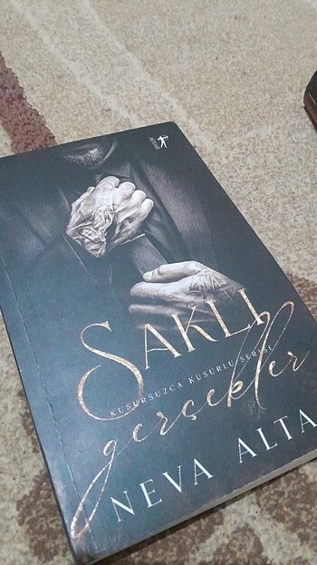 Kusursuzca kusurlu serisi 3.kitap saklı gerçekler 