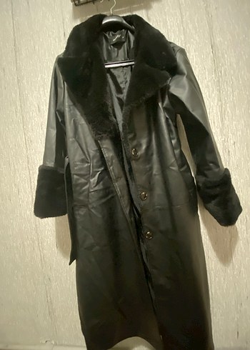 Kadın Siyah Deri Uzun Kürklü Trençkot - Görsel 5