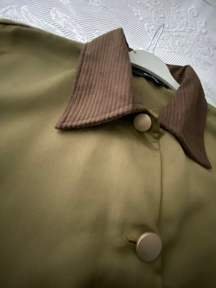 Düğmeli, kahverengi, uzun kollu kadın ceket - Görsel 3