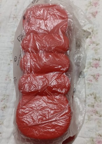 Tupperware Kırmızı Silikon Kek Kalıbı - Görsel 3