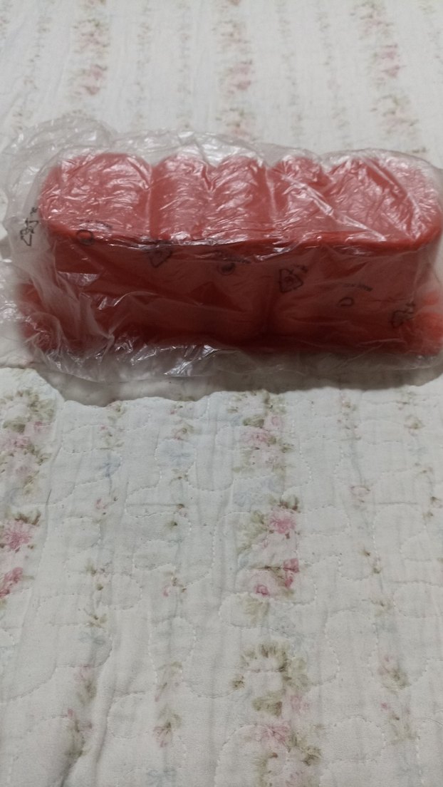 Tupperware Kırmızı Silikon Kek Kalıbı - Görsel 2