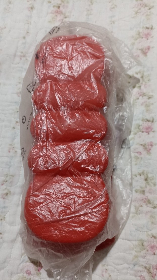 Tupperware Kırmızı Silikon Kek Kalıbı - Görsel 3