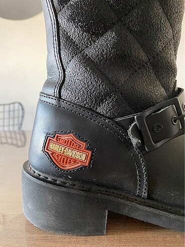 38 Beden siyah Renk Harley Davidson Bot