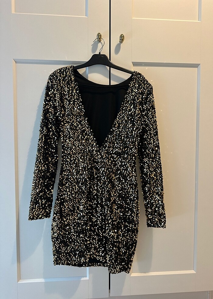 Payetli siyah kumaş üstü abiye elbise - Görsel 2