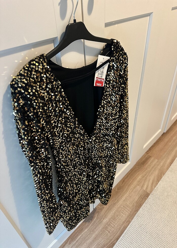 Payetli siyah kumaş üstü abiye elbise - Görsel 3