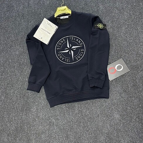 STONE ISLAND SWEAT