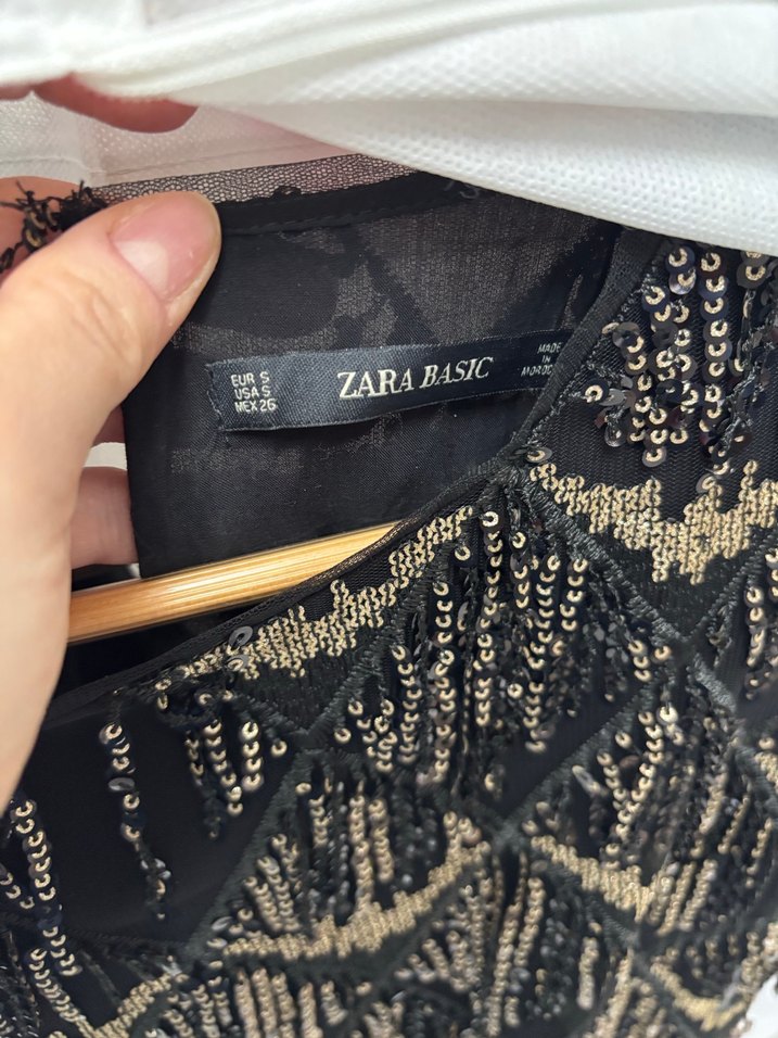 Püsküllü Nakışlı Siyah Midi Elbise - Görsel 3