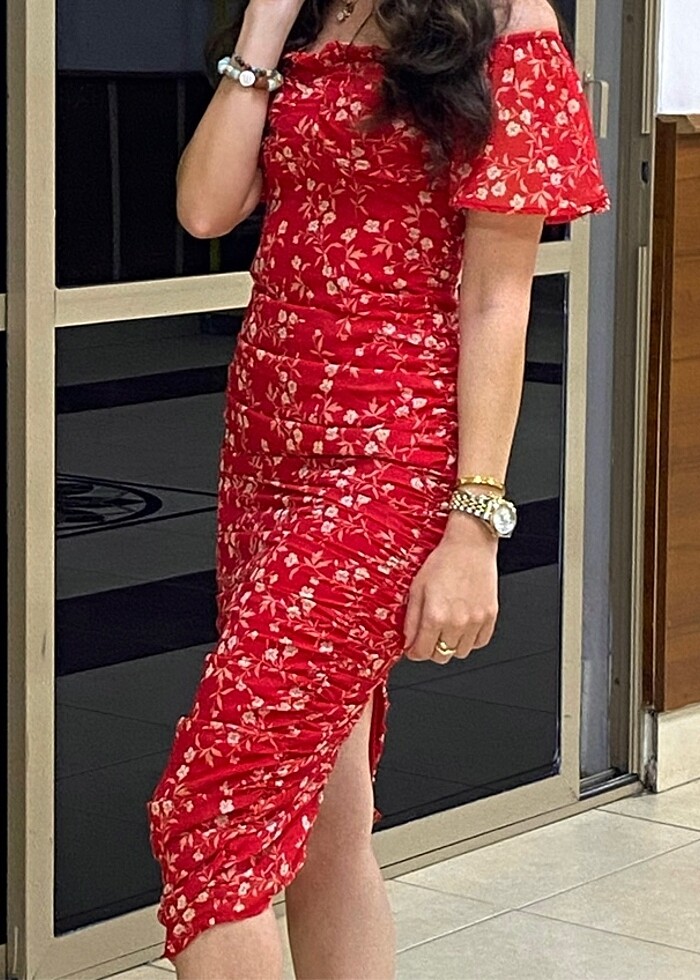 Kırmızı dar kesim - Görsel 2