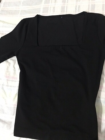 m Beden çok güzel vücudu saran body