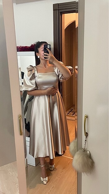 Nişan elbisesi