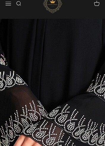 Emirati abaya