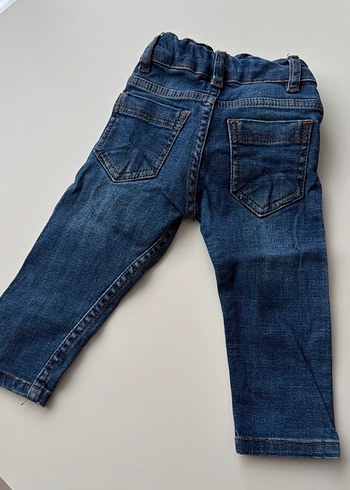 Erkek Çocuk Mavi Kemerli Dar Kesim Kot Pantolon - Görsel 4