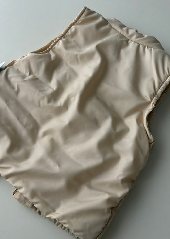 Kız Çocuk Bej Kürklü Nakışlı Yelek - Görsel 5