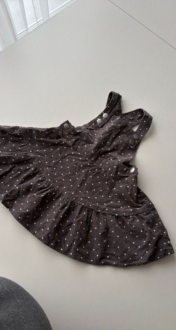 Gri Puantiyeli Askılı Kız Elbisesi - Görsel 2