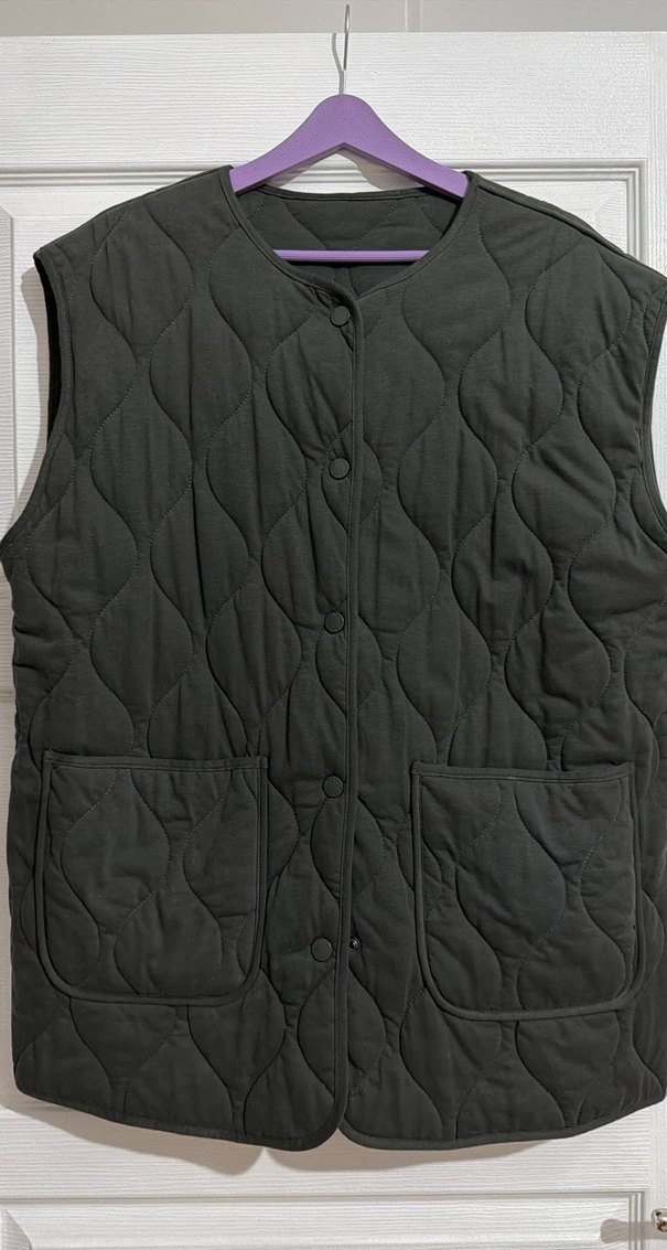 Düğmeli Gri Kadın Yelek Manuka marka hiç kullanılmadı - Görsel 3