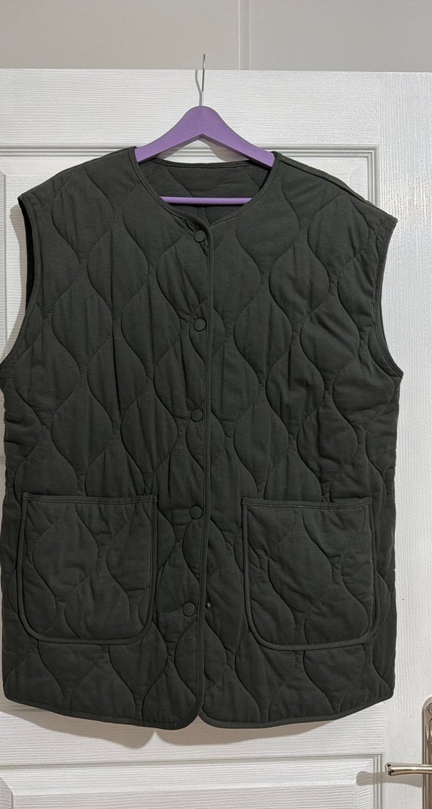 Düğmeli Gri Kadın Yelek Manuka marka hiç kullanılmadı - Görsel 2