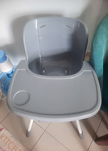 Diğer Gri Çocuk Mama Sandalyesi