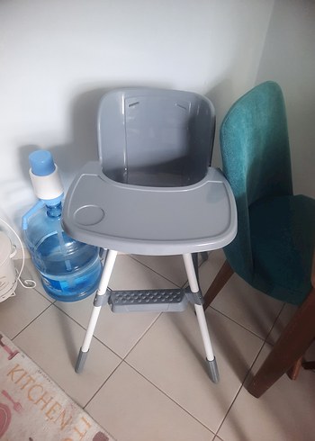  Beden Gri Çocuk Mama Sandalyesi