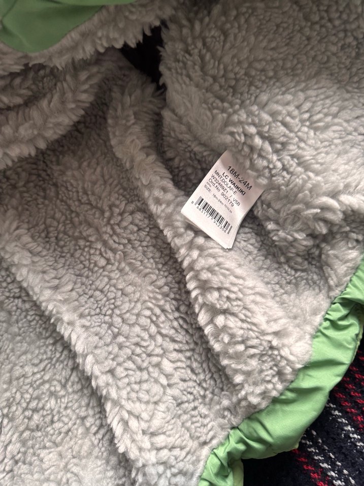 Düğmeli Yeşil Erkek Çocuk Mont - Görsel 3