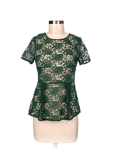 Zara Bluz %70 İndirimli.