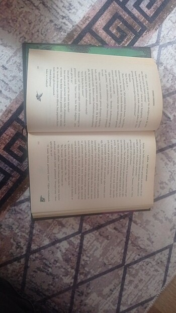  Beden Renk Laura Yedi Ay'ın Mührü