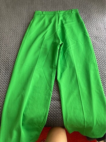 m Beden yeşil Renk Yeşil kumaş pantolon