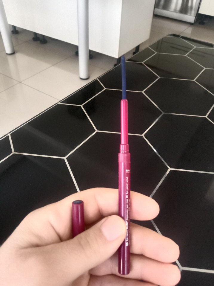 Koyu Mor Göz Kalemi - Görsel 2