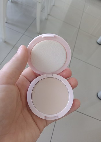 Bej Pudra Kompakt Pastel Ambalajda